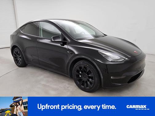 Black 2023 Tesla Model Y Long Range
