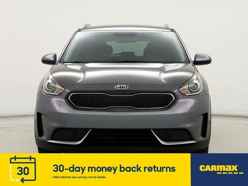 Photo 5 of 25 of 2017 Kia Niro LX