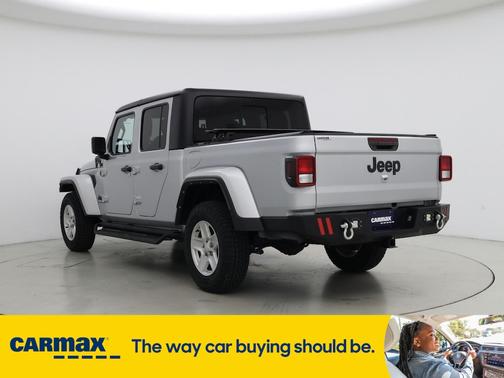 2022 Jeep Gladiator Sport S