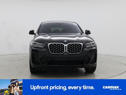 Black 2022 BMW X4 XDrive30i