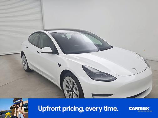 White 2023 Tesla Model 3