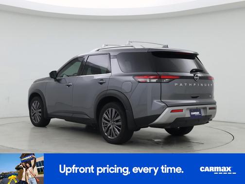 2024 Nissan Pathfinder SL