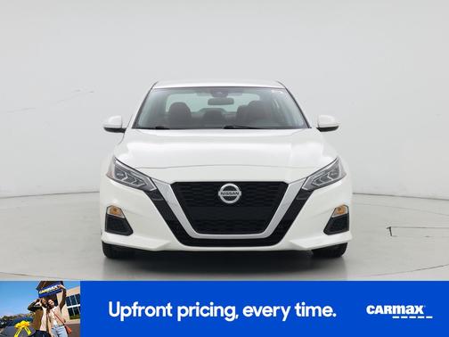 2022 Nissan Altima SV