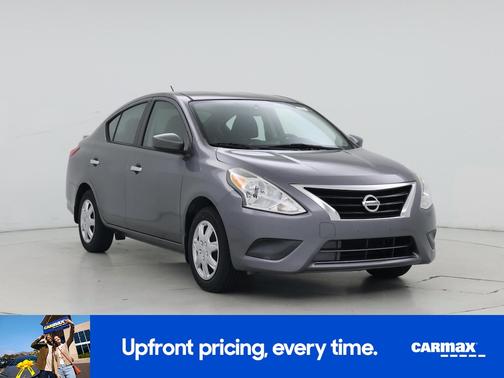 2016 Nissan Versa SV