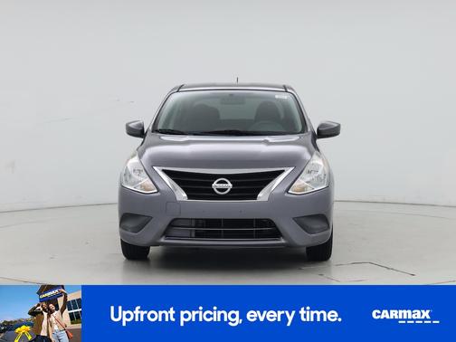 2016 Nissan Versa SV