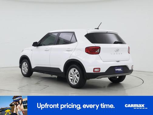 2023 Hyundai VENUE SE
