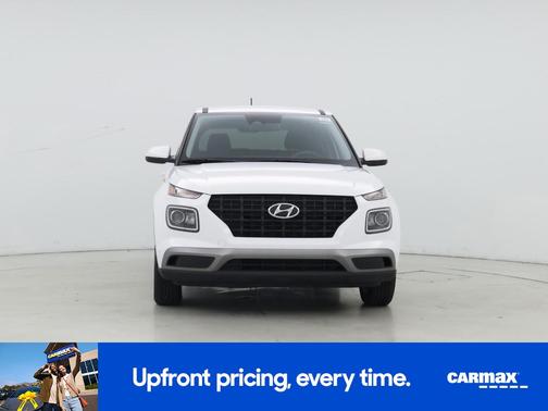 2023 Hyundai VENUE SE