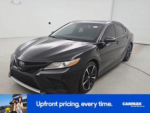 Black 2018 Toyota Camry XSE