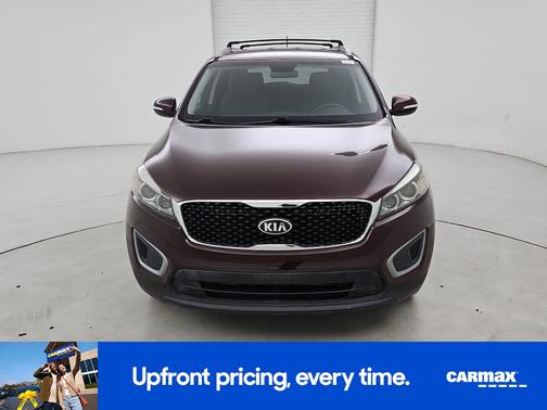 Burgundy 2016 Kia Sorento LX