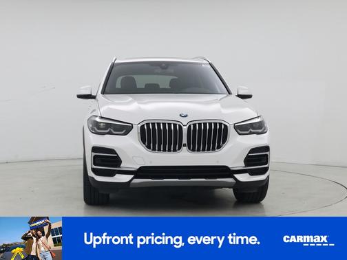 White 2023 BMW X5 sDrive40i