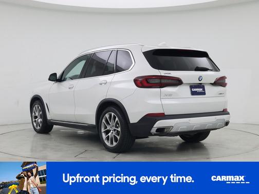 White 2023 BMW X5 sDrive40i