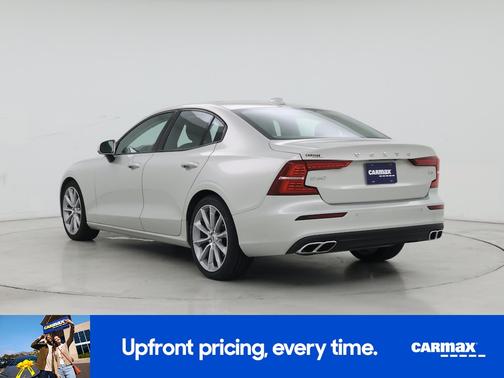 2019 Volvo S60 T5 Momentum