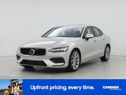 2019 Volvo S60 T5 Momentum