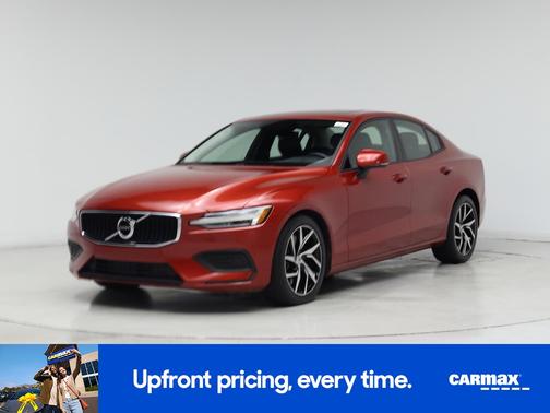 2019 Volvo S60 T6 Momentum