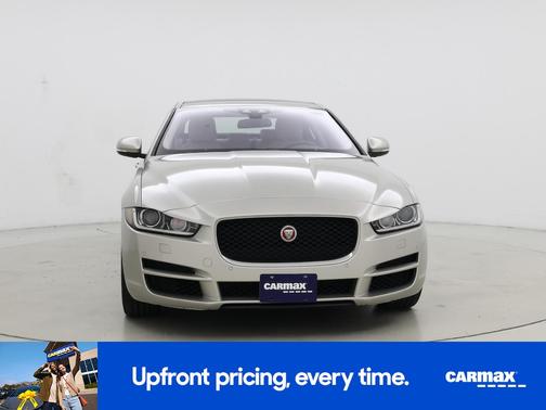 2017 Jaguar XE Premium