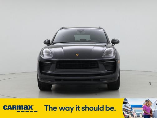 2022 Porsche Macan