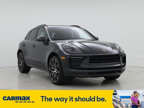 2022 Porsche Macan