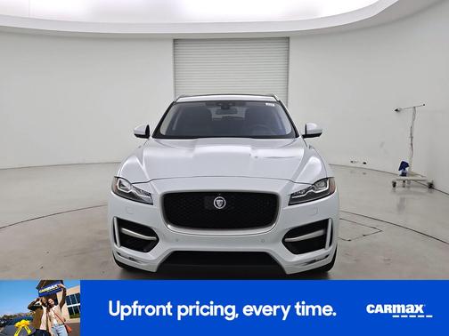 2018 Jaguar F-PACE R-Sport