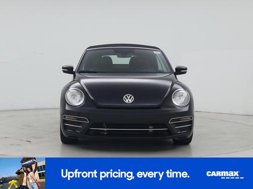Black 2018 Volkswagen Beetle SE