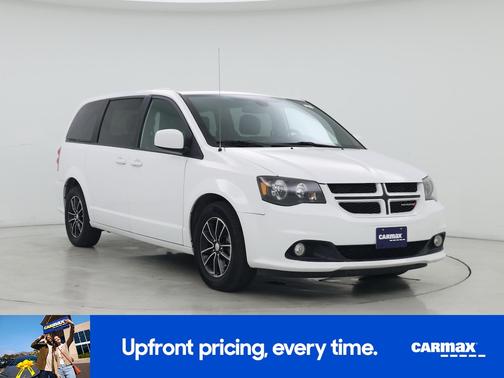 White 2019 Dodge Grand Caravan GT