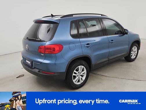 Blue 2017 Volkswagen Tiguan S