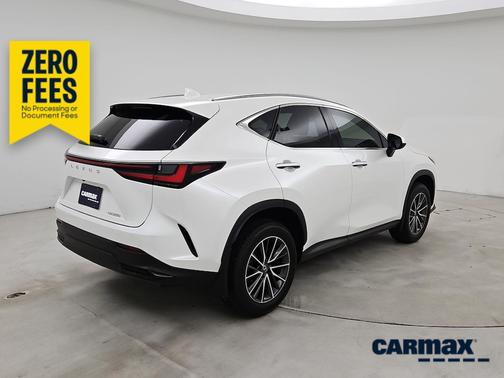 White 2024 Lexus NX 250