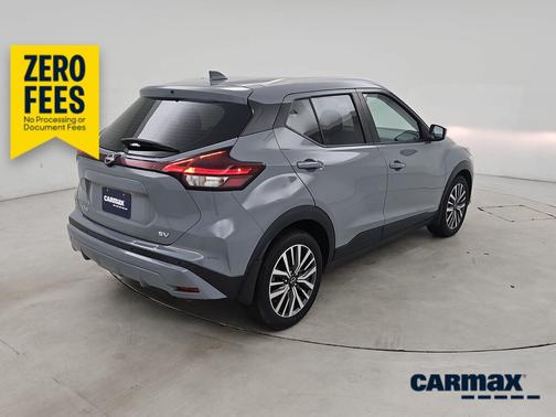 Gray 2022 Nissan Kicks SV