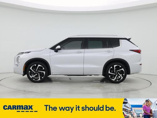 2023 Mitsubishi Outlander SEL