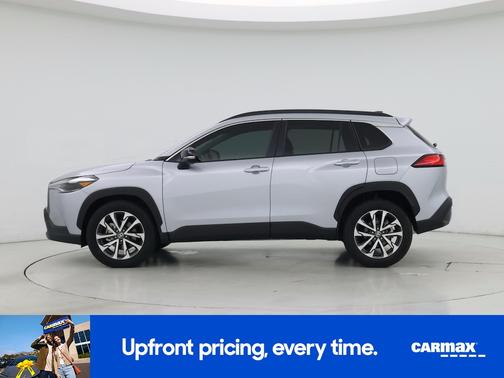 2025 Toyota Corolla Cross XLE