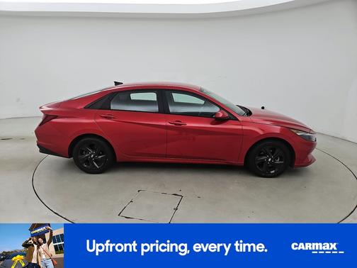 Red 2021 Hyundai ELANTRA SEL