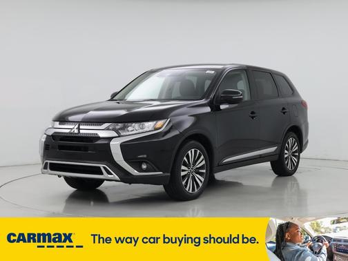 2020 Mitsubishi Outlander SE