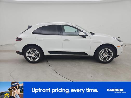 White 2016 Porsche Macan S