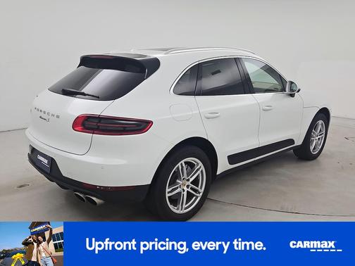 White 2016 Porsche Macan S