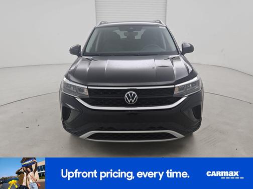 Black 2023 Volkswagen Taos SE