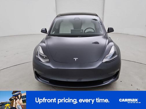 Gray 2022 Tesla Model 3