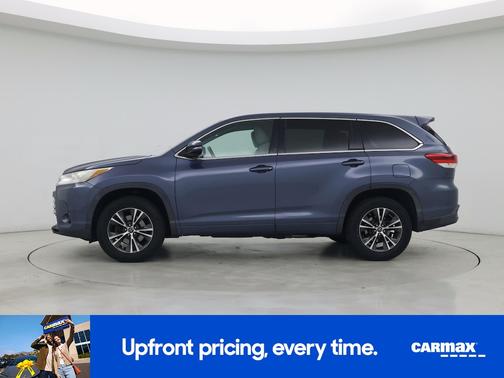Blue 2017 Toyota Highlander LE