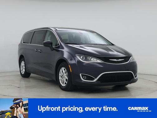 2020 Chrysler Pacifica Touring