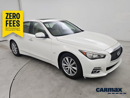 White 2017 INFINITI Q50 Premium