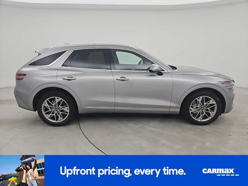 Silver 2024 Genesis GV70