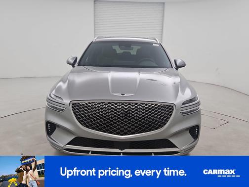 Silver 2024 Genesis GV70