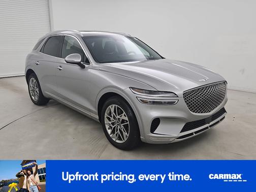 Silver 2024 Genesis GV70