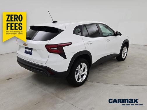 White 2024 Chevrolet Trax LS