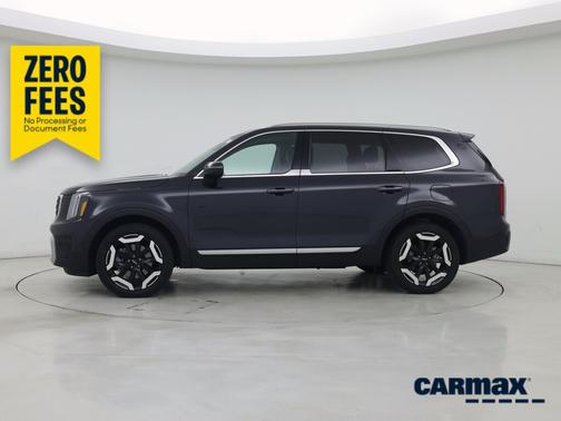 Gray 2025 Kia Telluride S