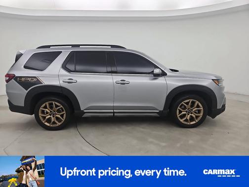Gray 2023 Honda Pilot Touring