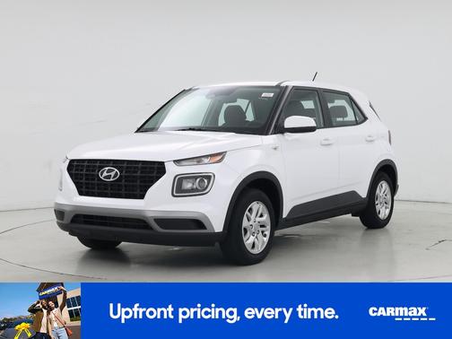 2023 Hyundai VENUE SE