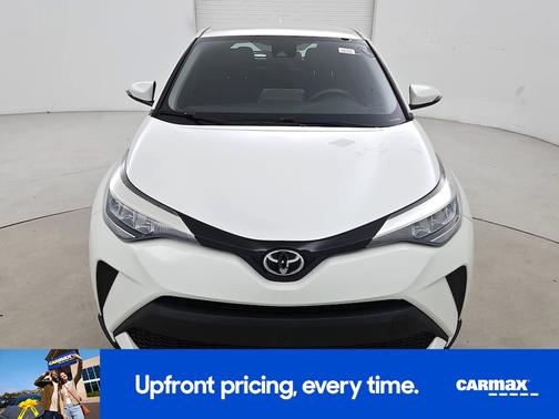 White 2021 Toyota C-HR LE