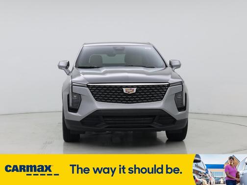 2024 Cadillac XT4 Luxury