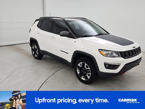 Black 2018 Jeep Compass Trailhawk