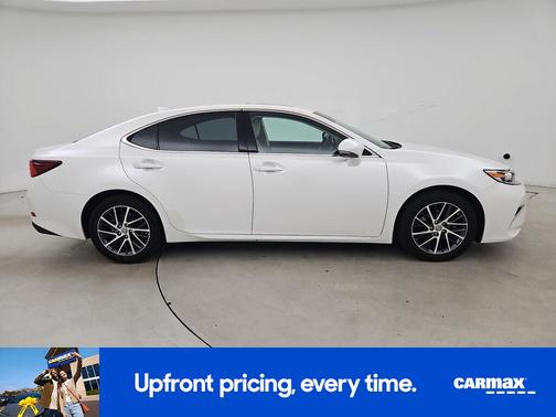 White 2018 Lexus ES 350