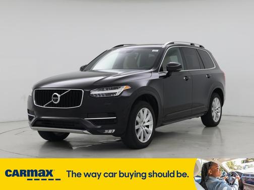 2017 Volvo XC90 T6 Momentum